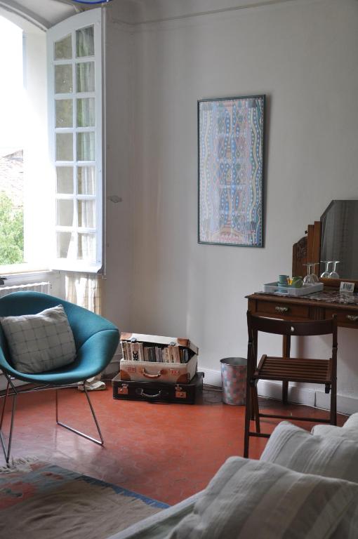 L'Enclos - Two-Bedroom Suite