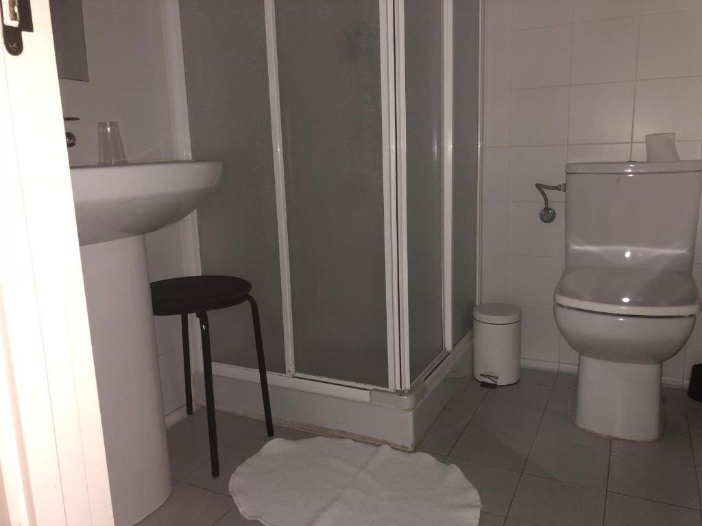 Pensión Basagoiti - Double Room With Private Bathroom