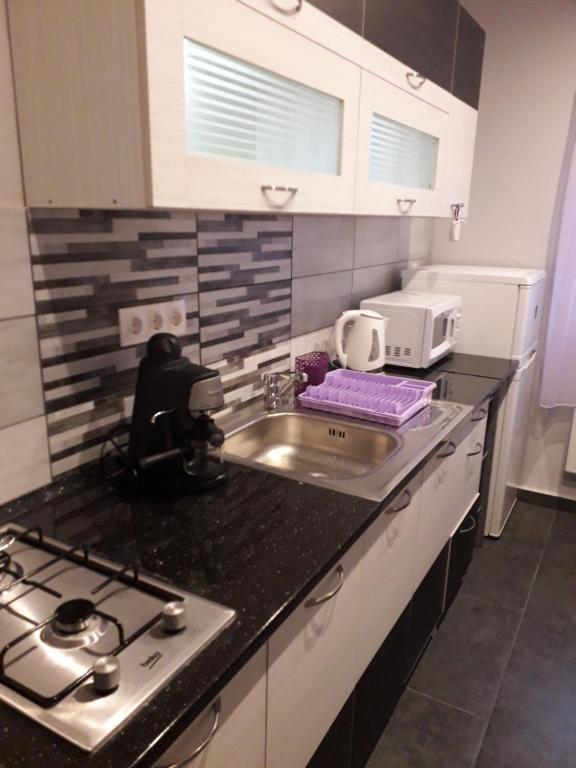 Kodály Apartman - Departamento
