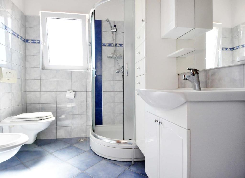 Suitable Summer Apartments - 16