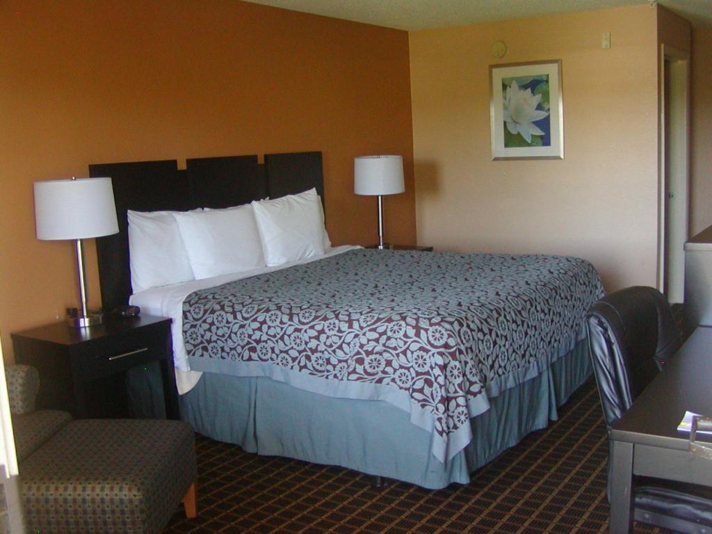 Days Inn by Wyndham Marietta White Water - Chambre King - Non-fumeurs