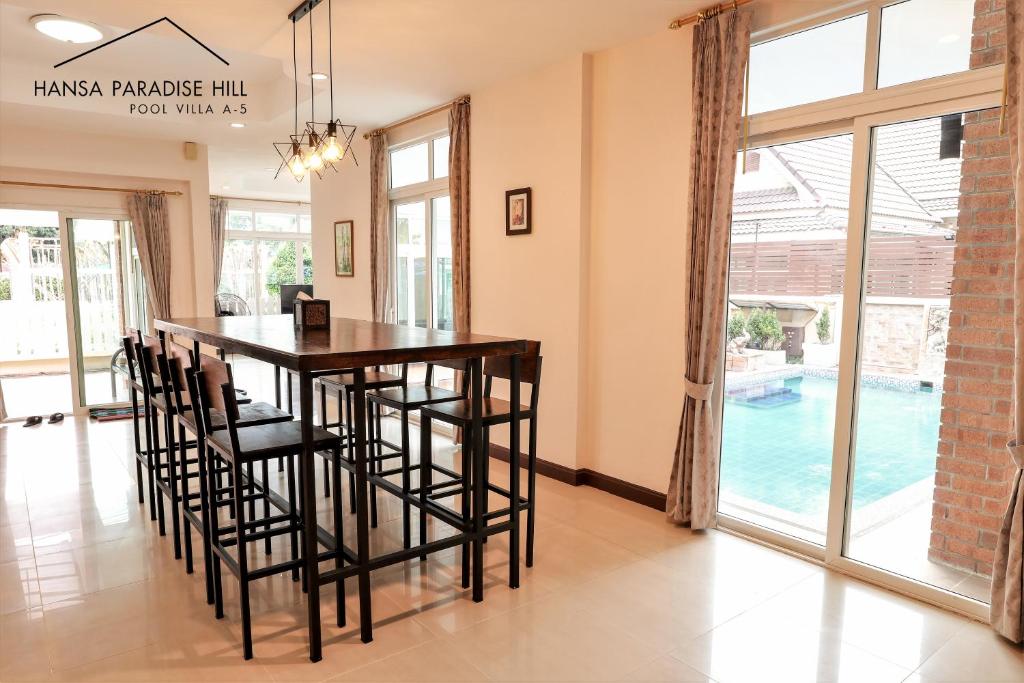 Fotografie z fotogalerie ubytování Hansa Paradise Hill Pool Villa v destinaci Nong Prue
