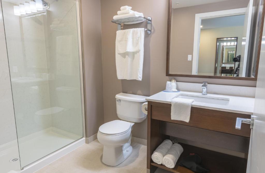 Koupelna v ubytování MStar Hotel