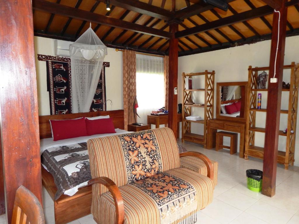 Posezení v ubytování Alamanda Family Villas, Pool & Local Tours