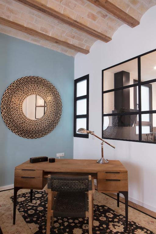 FLORIT FLATS - Chic and Central in a lively but quiet area ...
