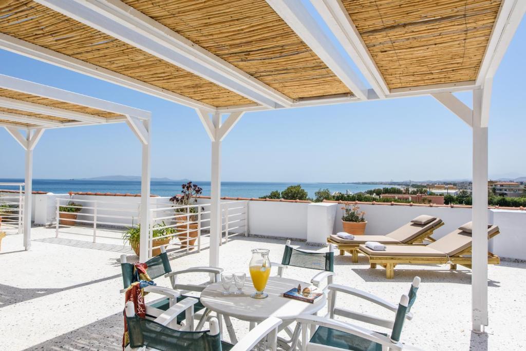 Nespecifikovaný výhled na moře nebo výhled na moře při pohledu z hotelu