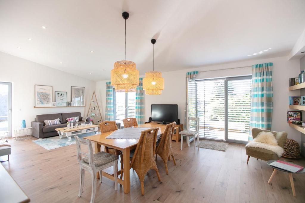 Fewo-LuxSus - Appartement Met Balkon