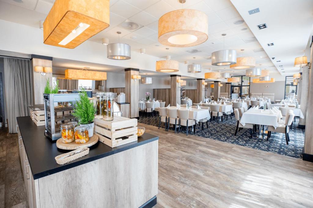 Restaurace v ubytování Park Hotel Diament Wroclaw