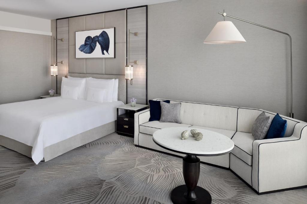 
Premier Downtown View Room with Balcony
