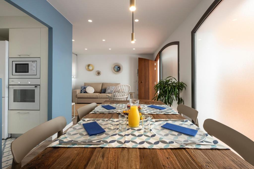 Kuchyň nebo kuchyňský kout v ubytování Cliper Apartments by Escampa Hotels