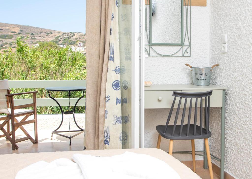 Balkón nebo terasa v ubytování Syros INN