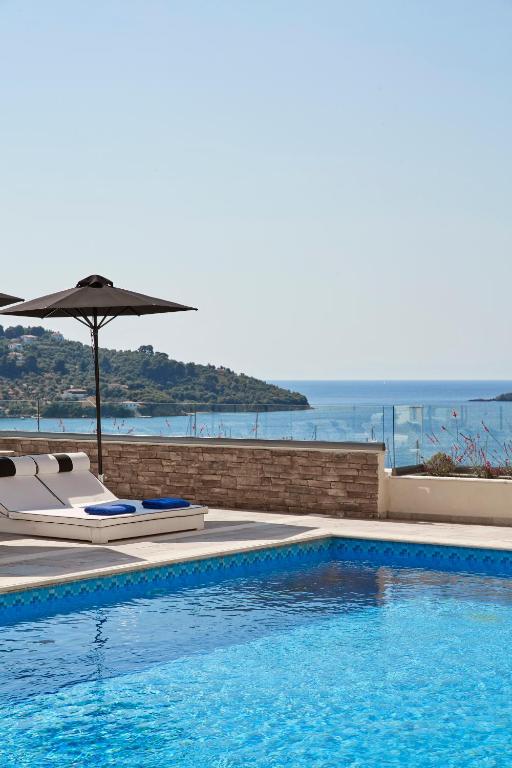 Bazén v ubytování Skiathos Living nebo v jeho okolí