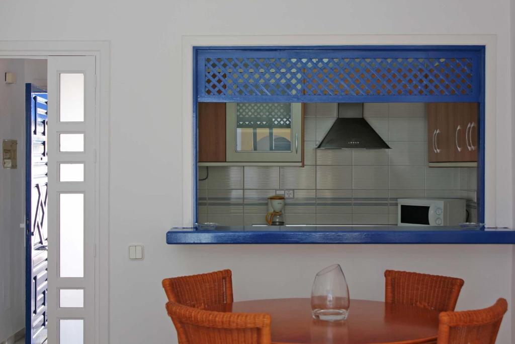 Kuchyňa alebo kuchynka v ubytovaní Apartamentos El Minarete