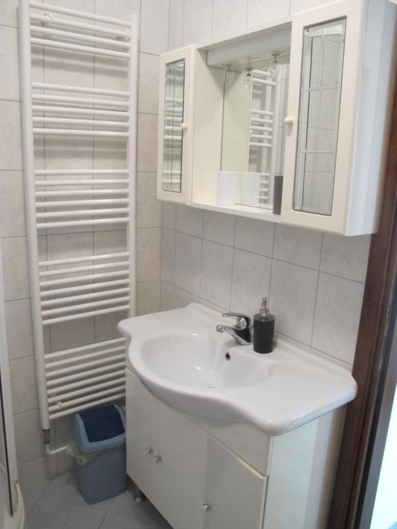Koupelna v ubytování Apartmani Stille
