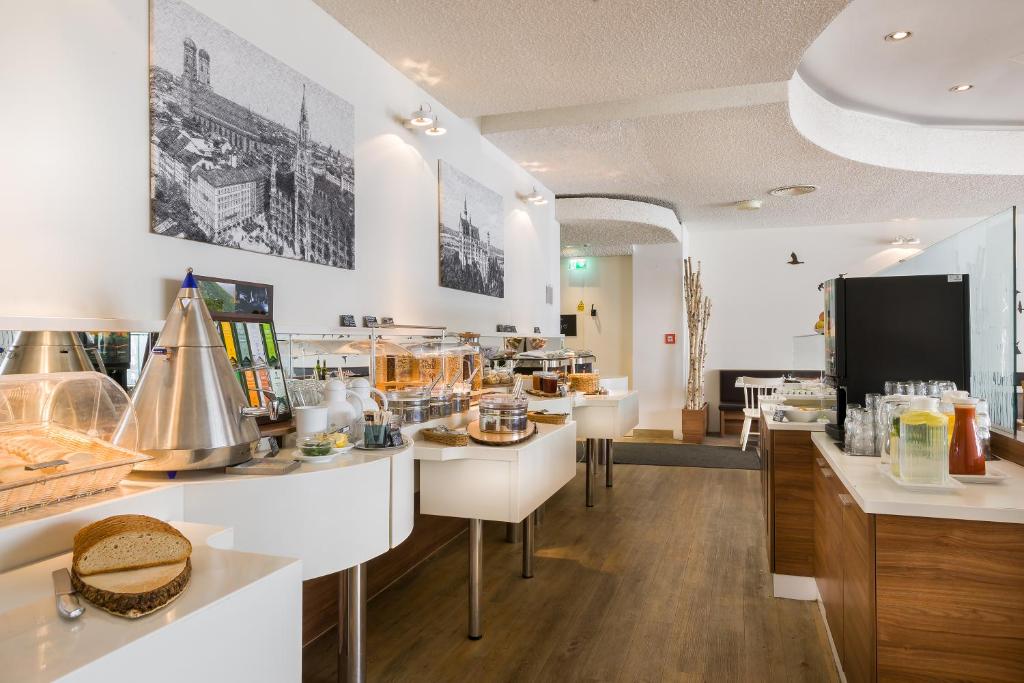 Nápoje v ubytování Sure Hotel by Best Western Muenchen Hauptbahnhof