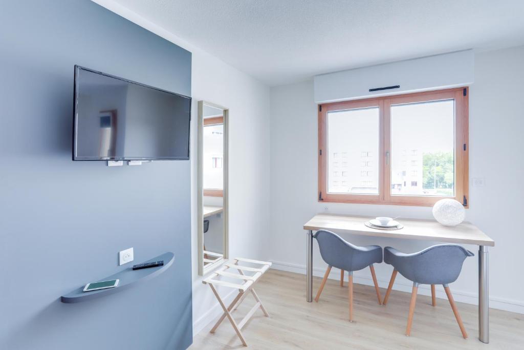 Cerise Nantes La Beaujoire - Resim 22