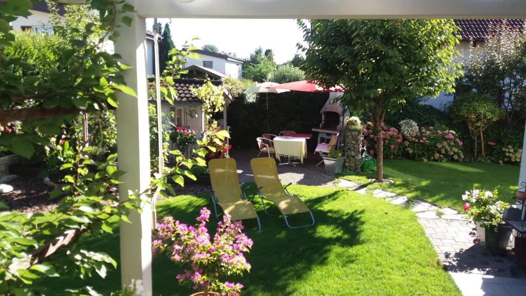 Zahrada ubytování Ferienwohnung Grienwald