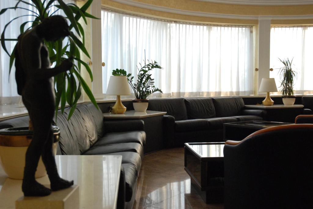Posezení v ubytování Forum Palace Hotel