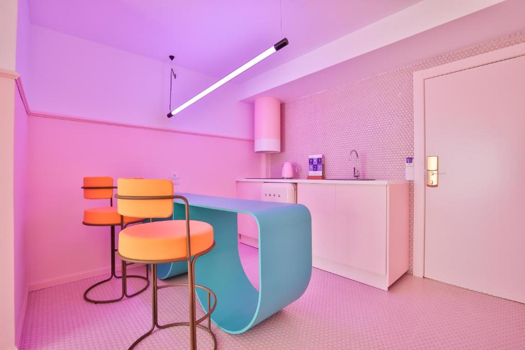 Paradiso Ibiza Art Hotel - Adults Only, Bahía de San Antonio ...