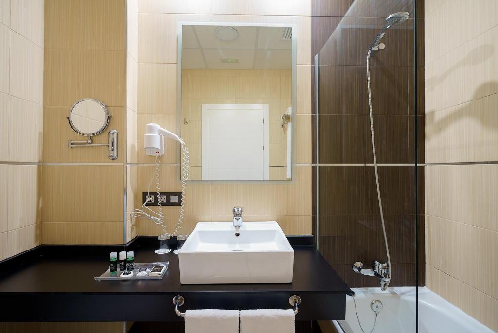 Exe Málaga Museos - Resim 3