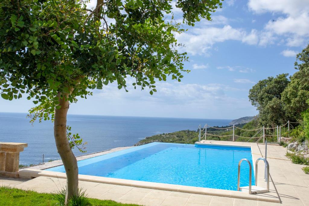 Casa Vacanze Galatea - Superior Two-Bedroom Apartment With Private Pool