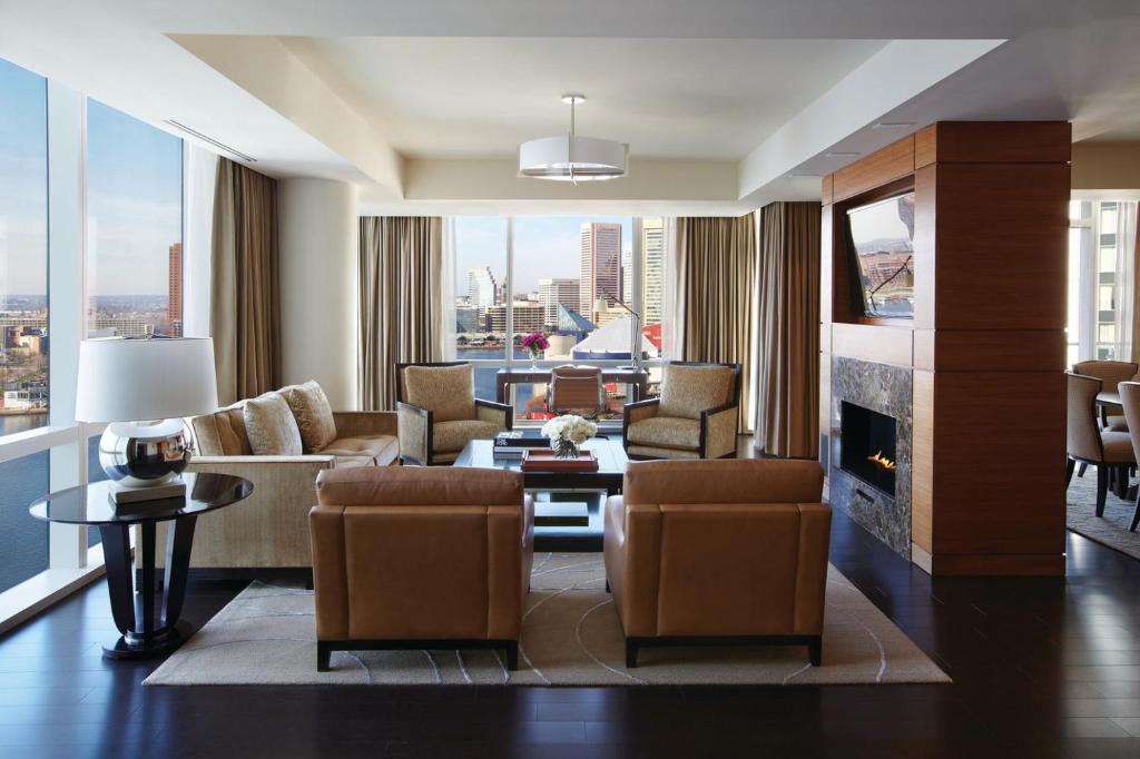 Four Seasons Baltimore - 