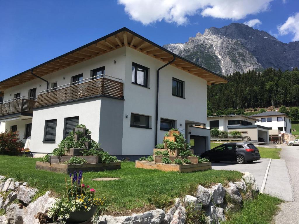 Výhľad na hory alebo výhľad na hory priamo z apartmánu