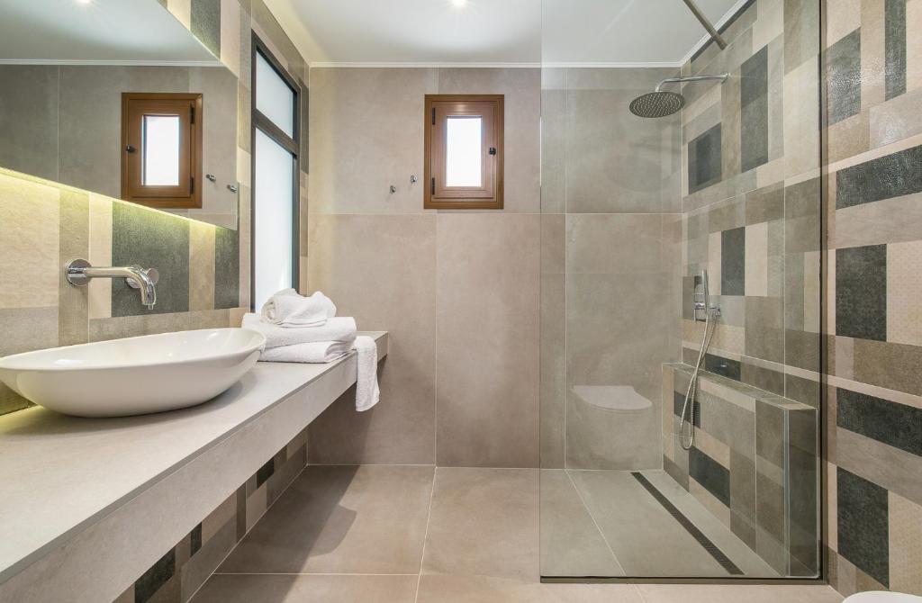 Assano Seafront Luxury - 6