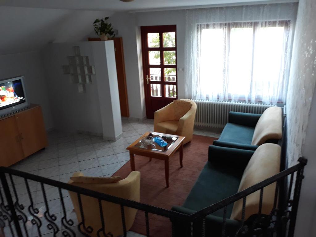 Posezení v ubytování Rózsa apartman