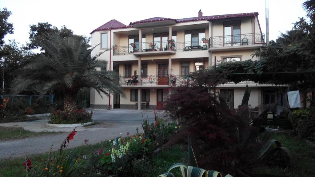 Zahrada ubytování Guest House Vitali