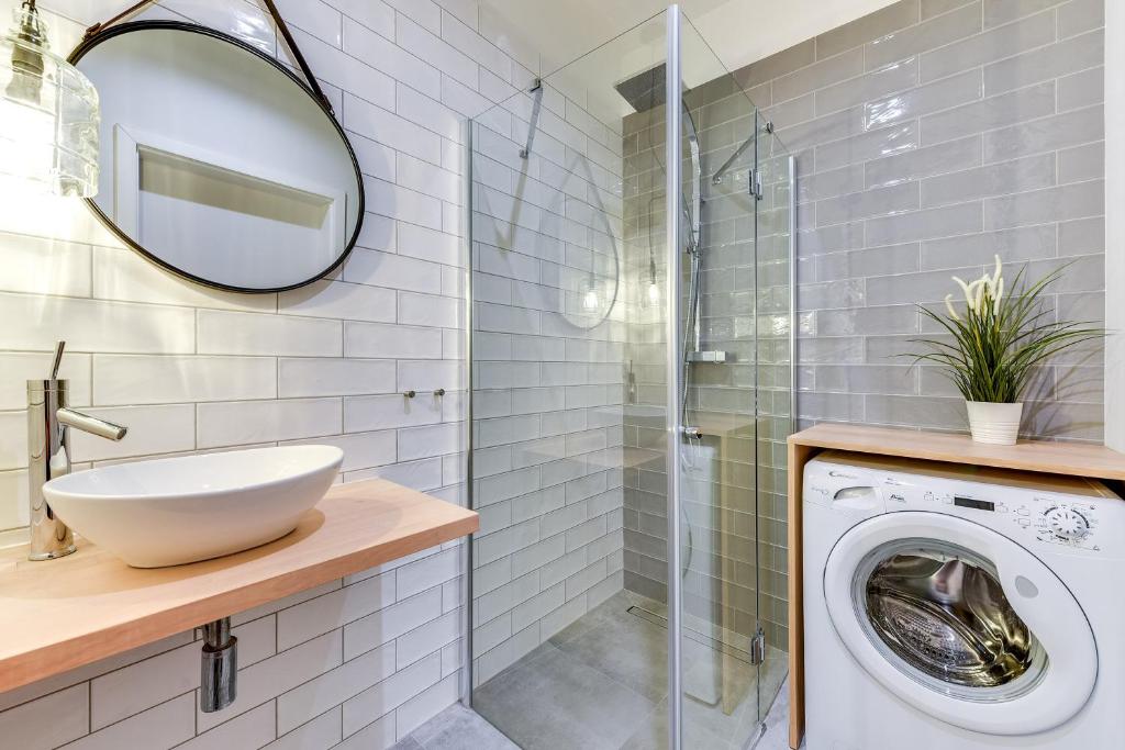 Kúpeľňa v ubytovaní GRANO APARTMENTS Gdańsk Motława SPA & Wellness
