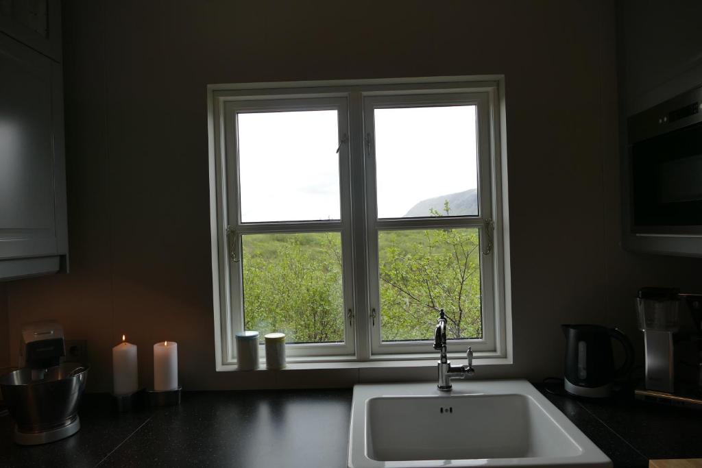 Fotografie z fotogalerie ubytování Riverfront romantic Asgardur vacation home of comfort v destinaci Selfoss