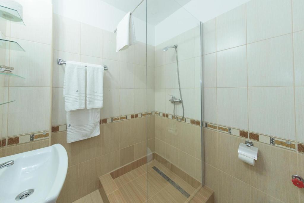 Koupelna v ubytování Hotel Promenada