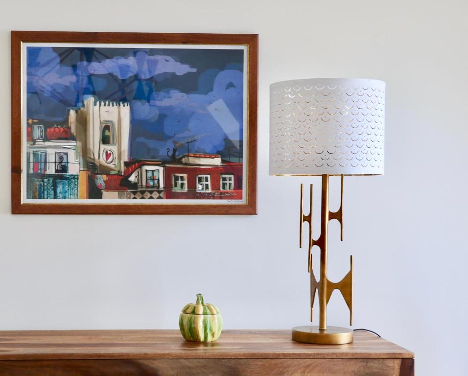 Luxury Apartment by MyPlaceForYou, very quiet, close to Time Out Market Lisbon - 10