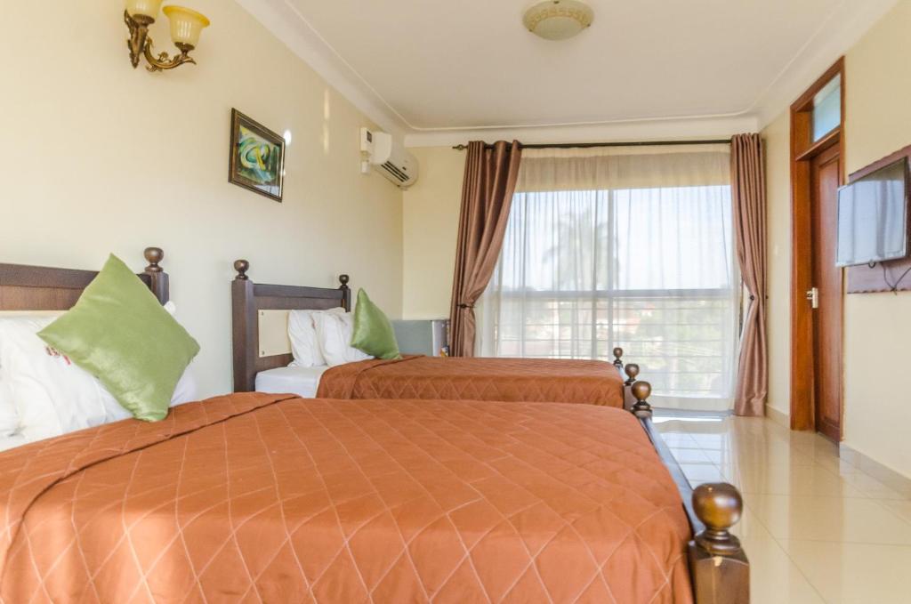 Gallery image of this property
