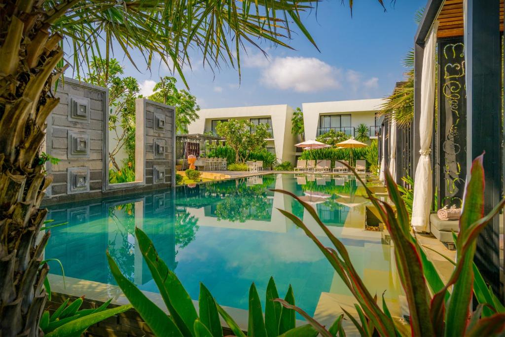Bazén v ubytování Metta Residence & Spa nebo v jeho okolí
