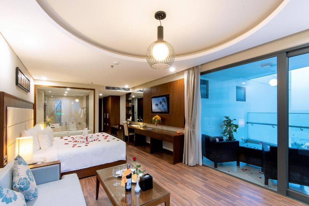 Junior Suite có Ban công và Nhìn ra Biển