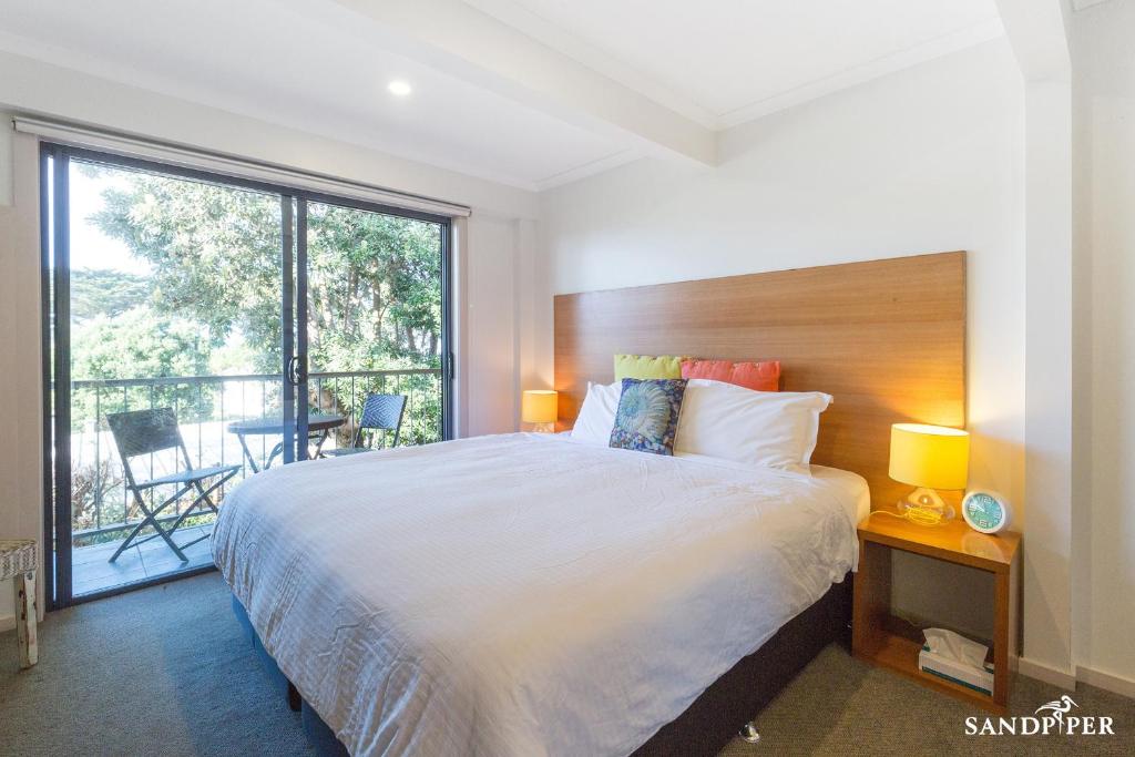 Beach Sandpiper Motel Apollo Bay - Номер с кроватью размера «квин» и видом на море