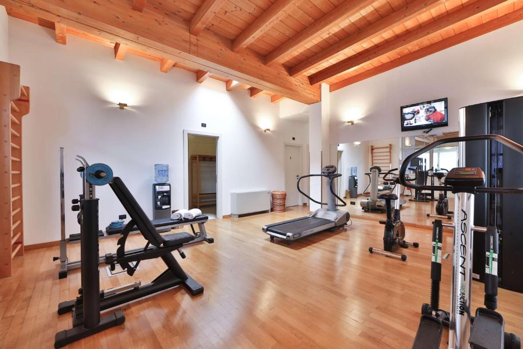 Posilňovňa alebo fitness centrum v ubytovaní Best Western Classic Hotel