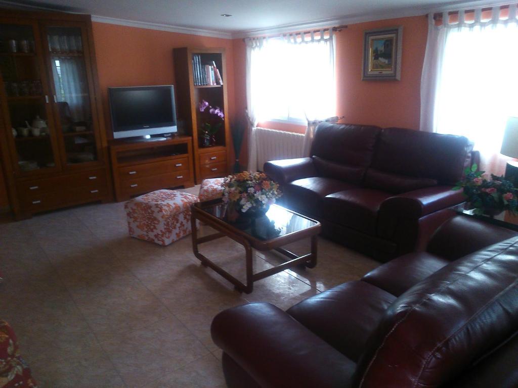 TV a/nebo společenská místnost v ubytování Casa Rural La Finca