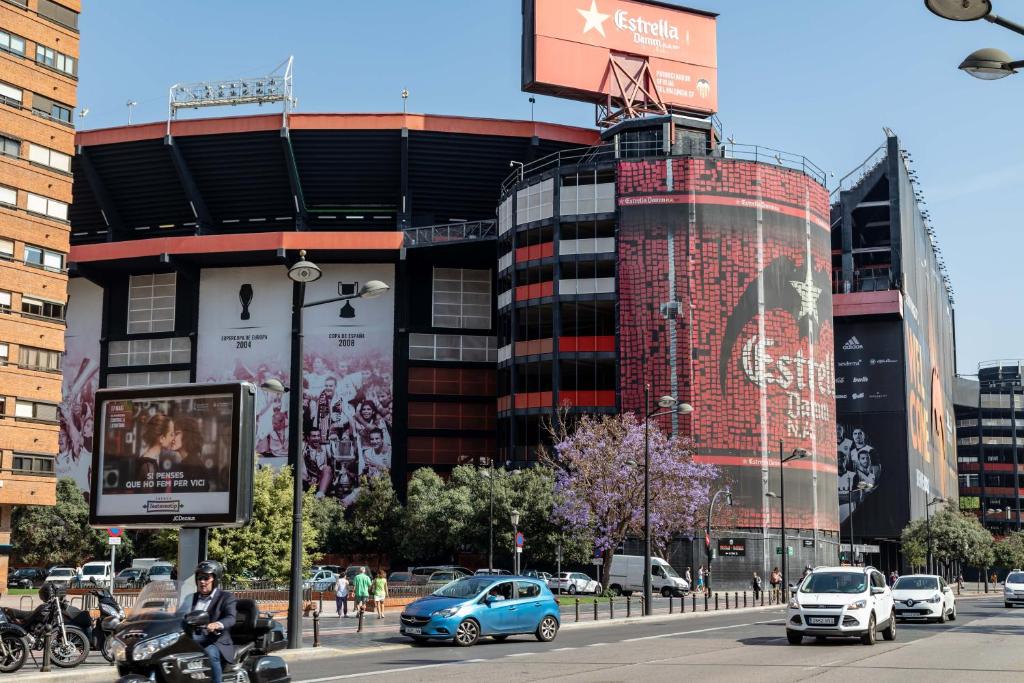 Travel Habitat Mestalla, Valencia – Updated 2023 Prices