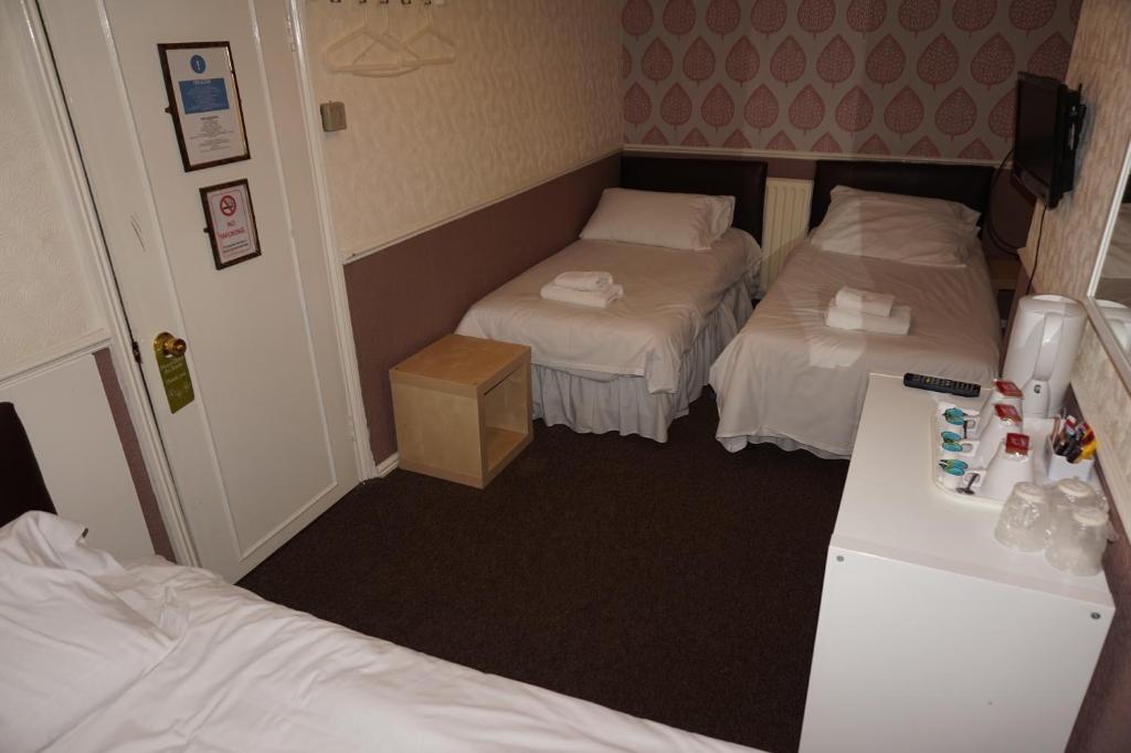 The Butlers Hotel - Resim 11