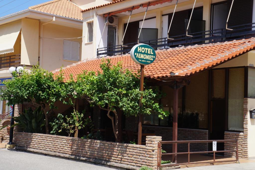 Budova, kde se hotel nachází