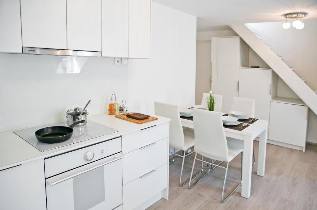 Apartments Hiša Pod Gradom - Superior Duplex Apartment
