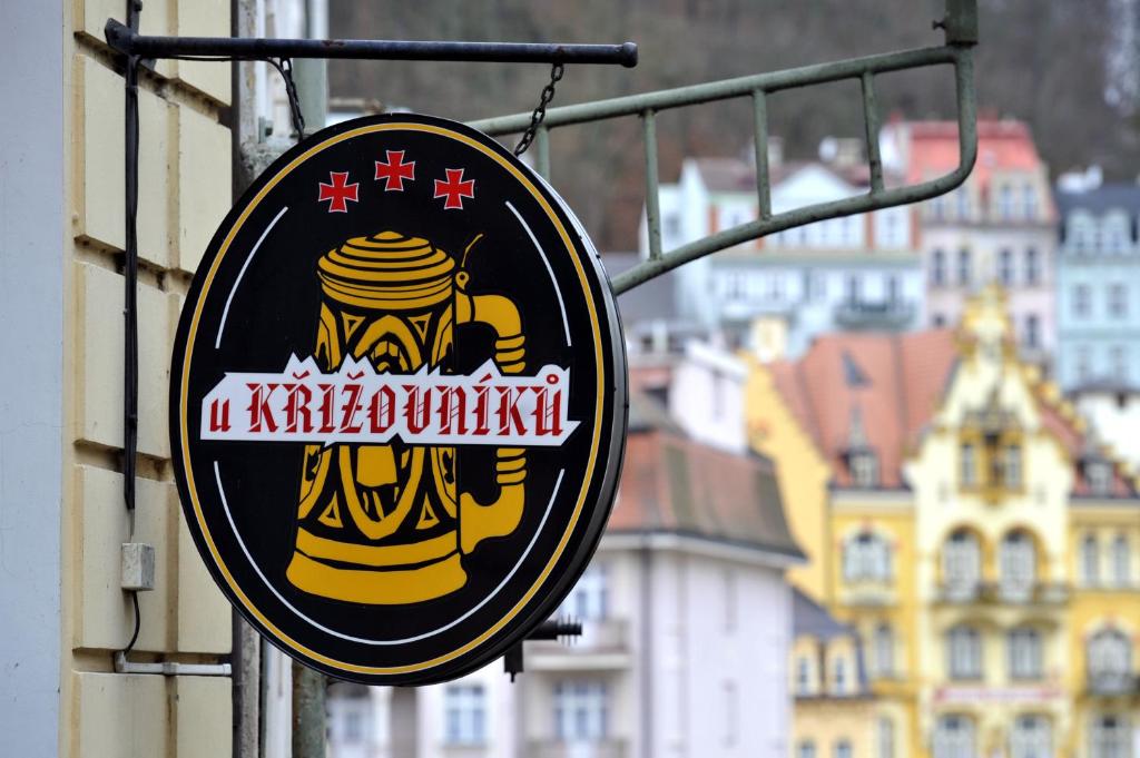 Certifikát, hodnocení, plakát nebo jiný dokument vystavený v ubytování Karlsbad Grande Madonna