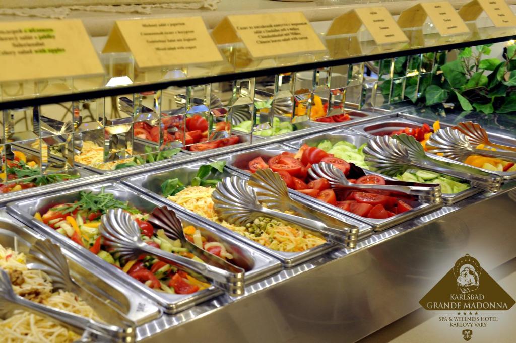 Karlsbad Grande Madonna - Resim 21