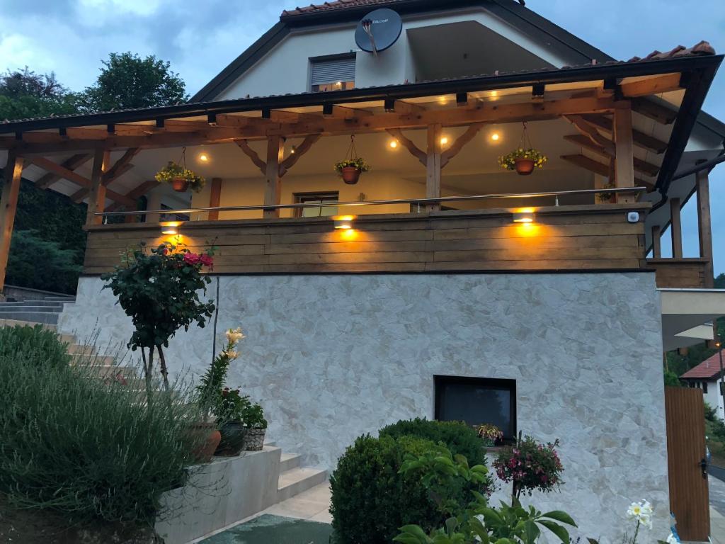 Budova, kde se apartmán nachází