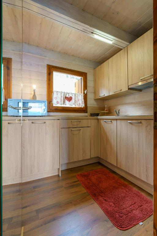 Kuchyň nebo kuchyňský kout v ubytování Agriturismo Giacomino