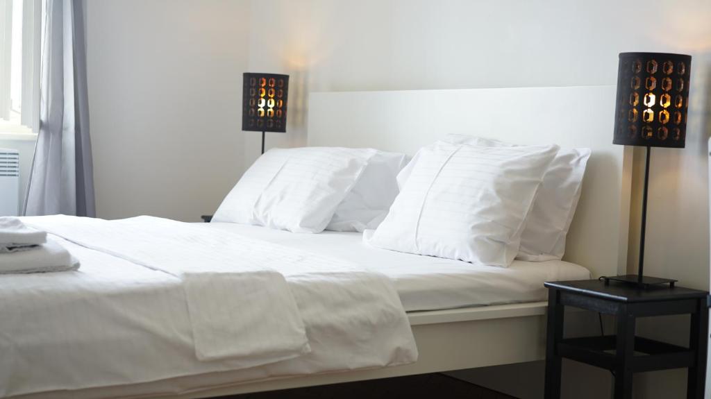 Royal Road Residence - 6