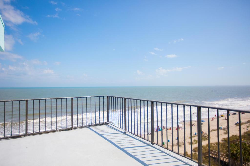 Tropical Seas Hotel - Chambre De Luxe Queen